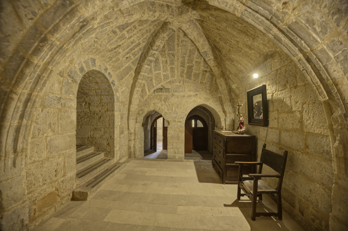 Sacristía y armariolum del monasterio de la Santa ESPINA